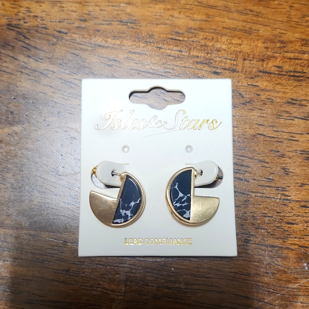 Small Marble Black and Gold Tone Earrings